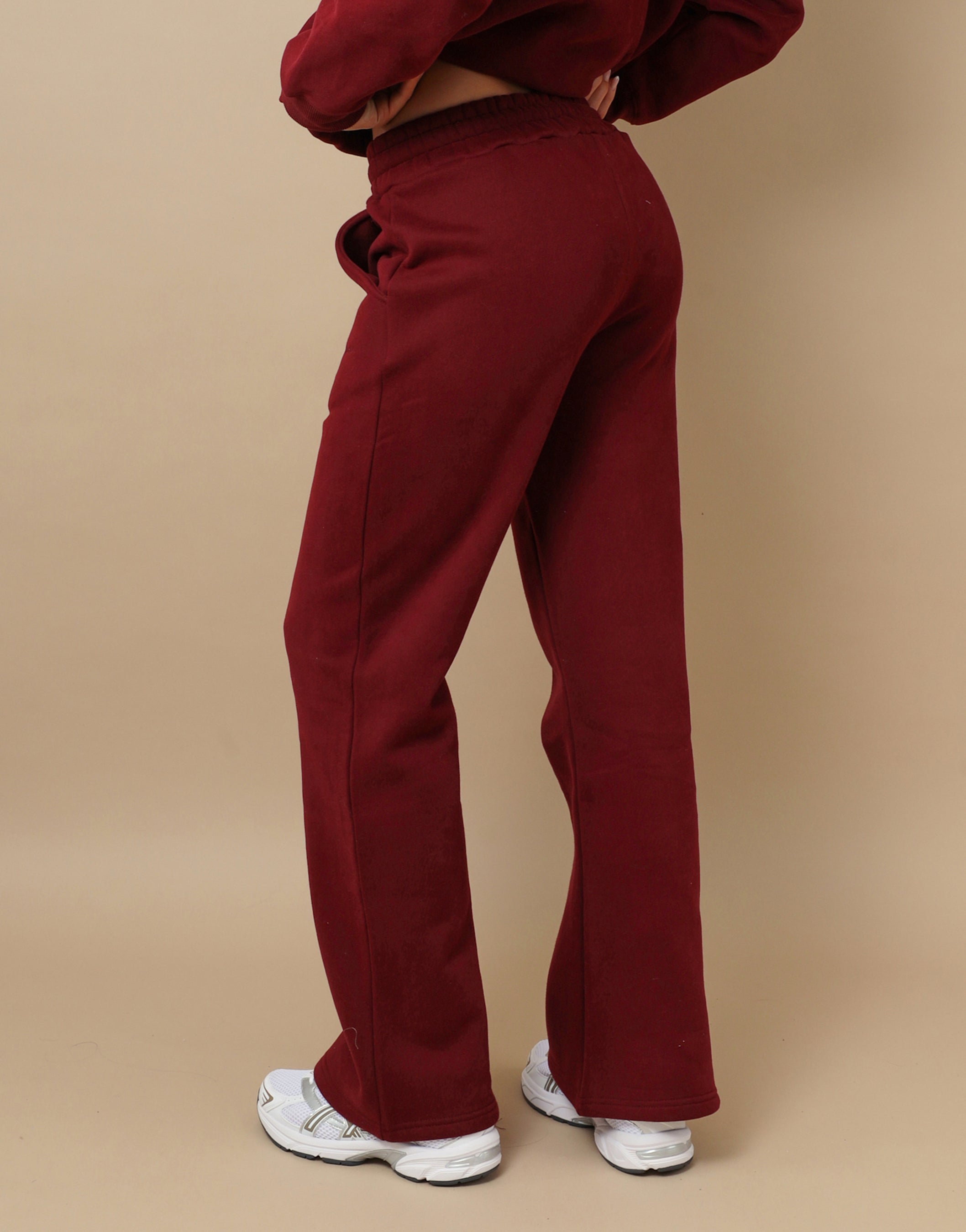 Maia simmi studios joggers in burgundy | SIMMI London