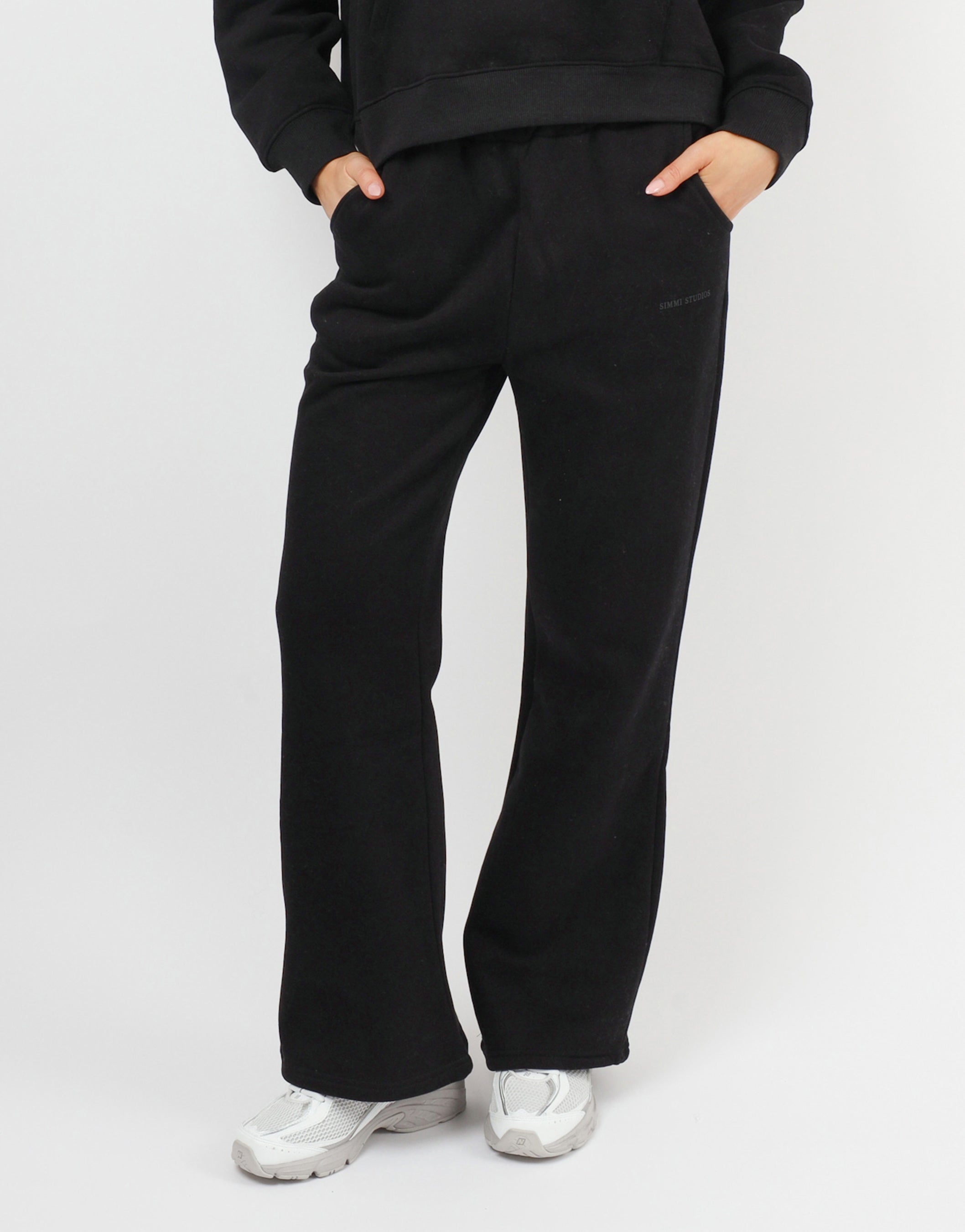 Colby joggers in black | SIMMI London