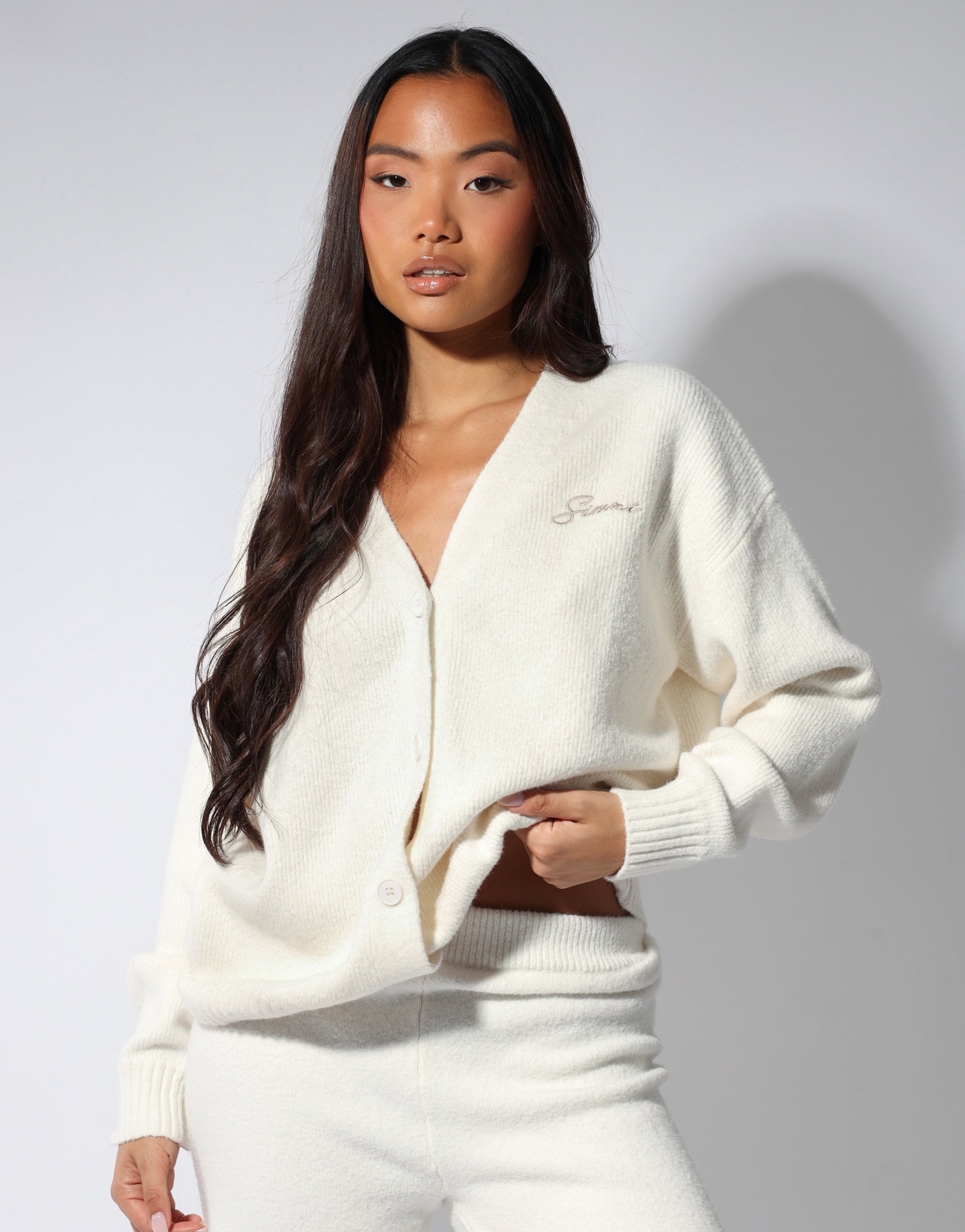 Alma simmi studios soft touch cardigan in soft cream | SIMMI London