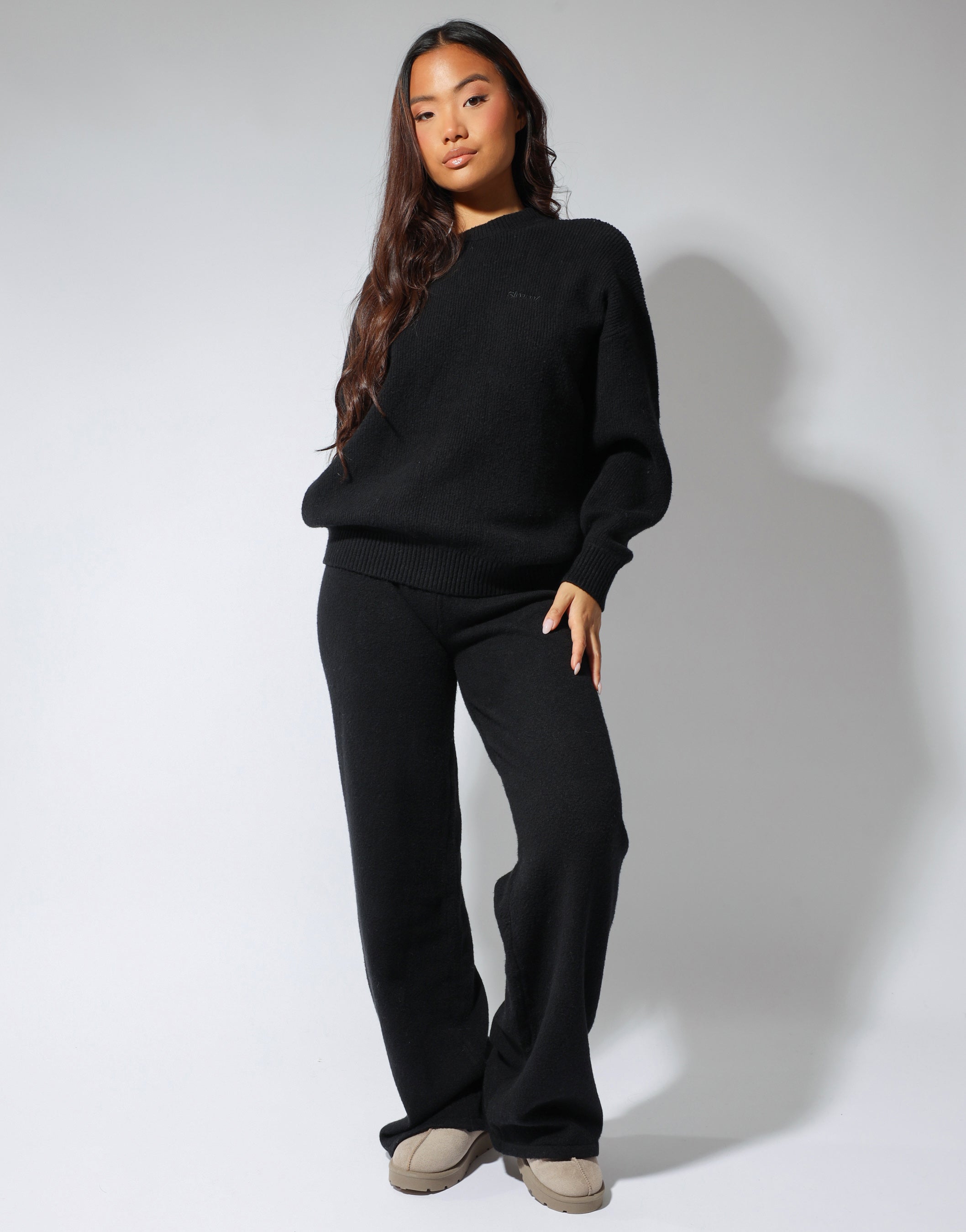 Faye simmi studios soft touch crew neck in black | SIMMI London
