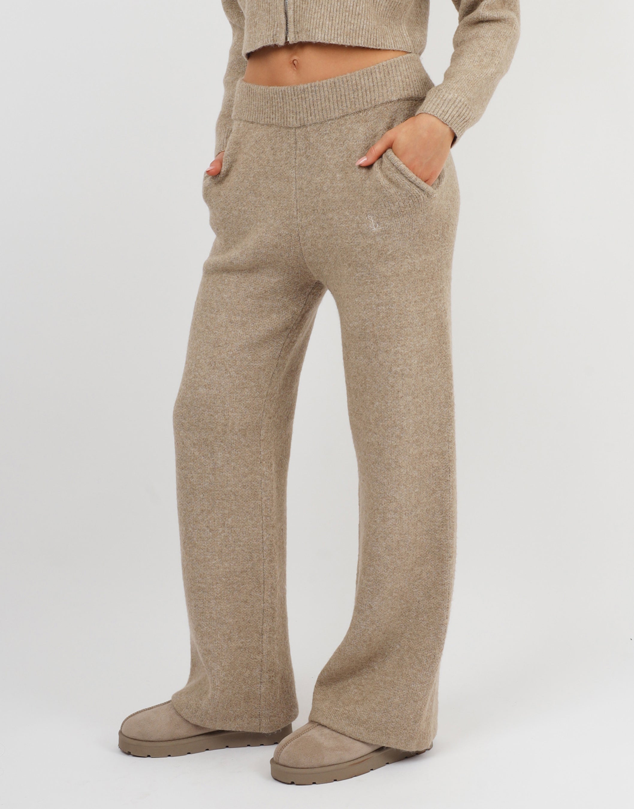 Caris knitted trousers in BROWN | SIMMI London