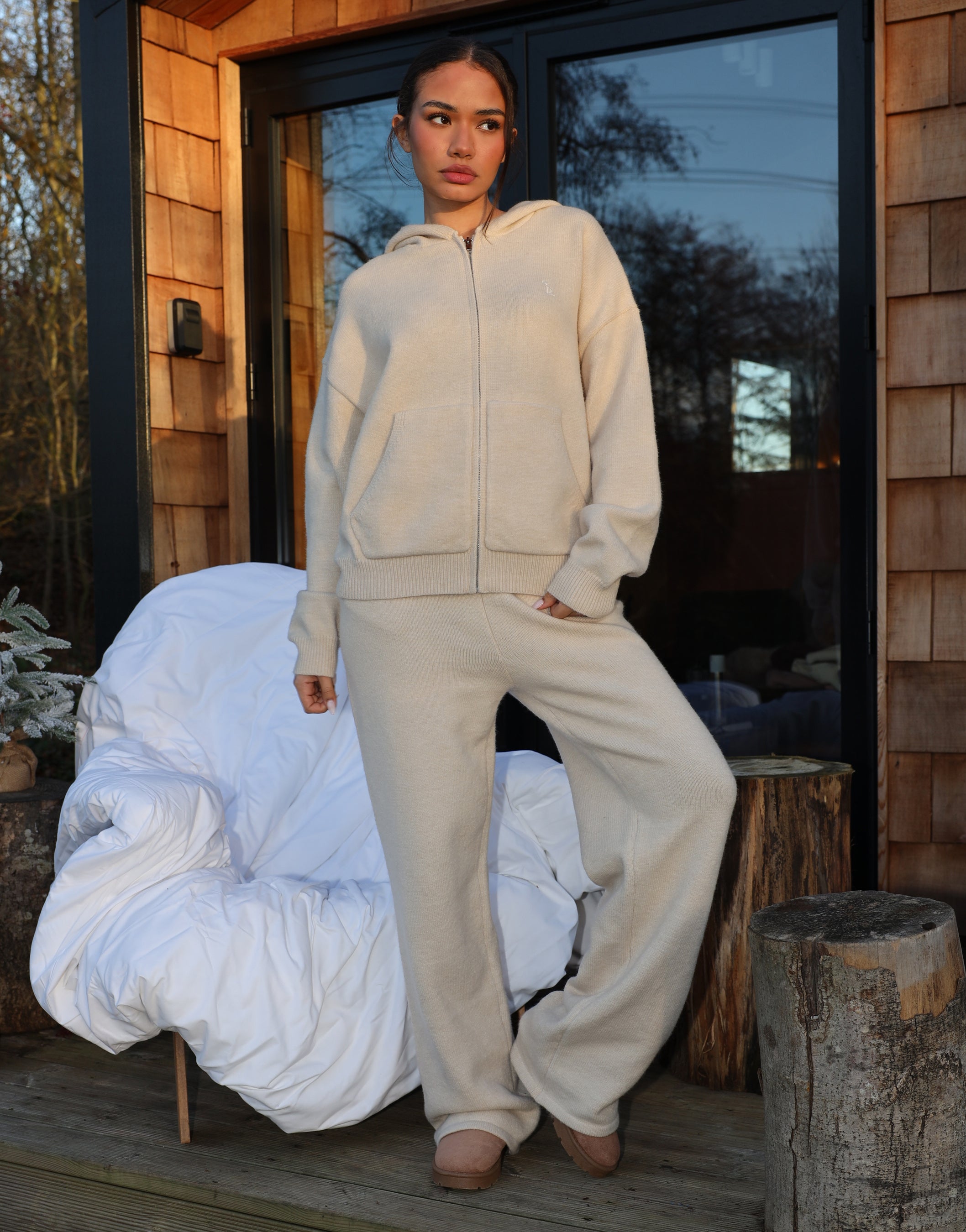 Sydney Simmi Studios Knitted Trousers In Beige | SIMMI London