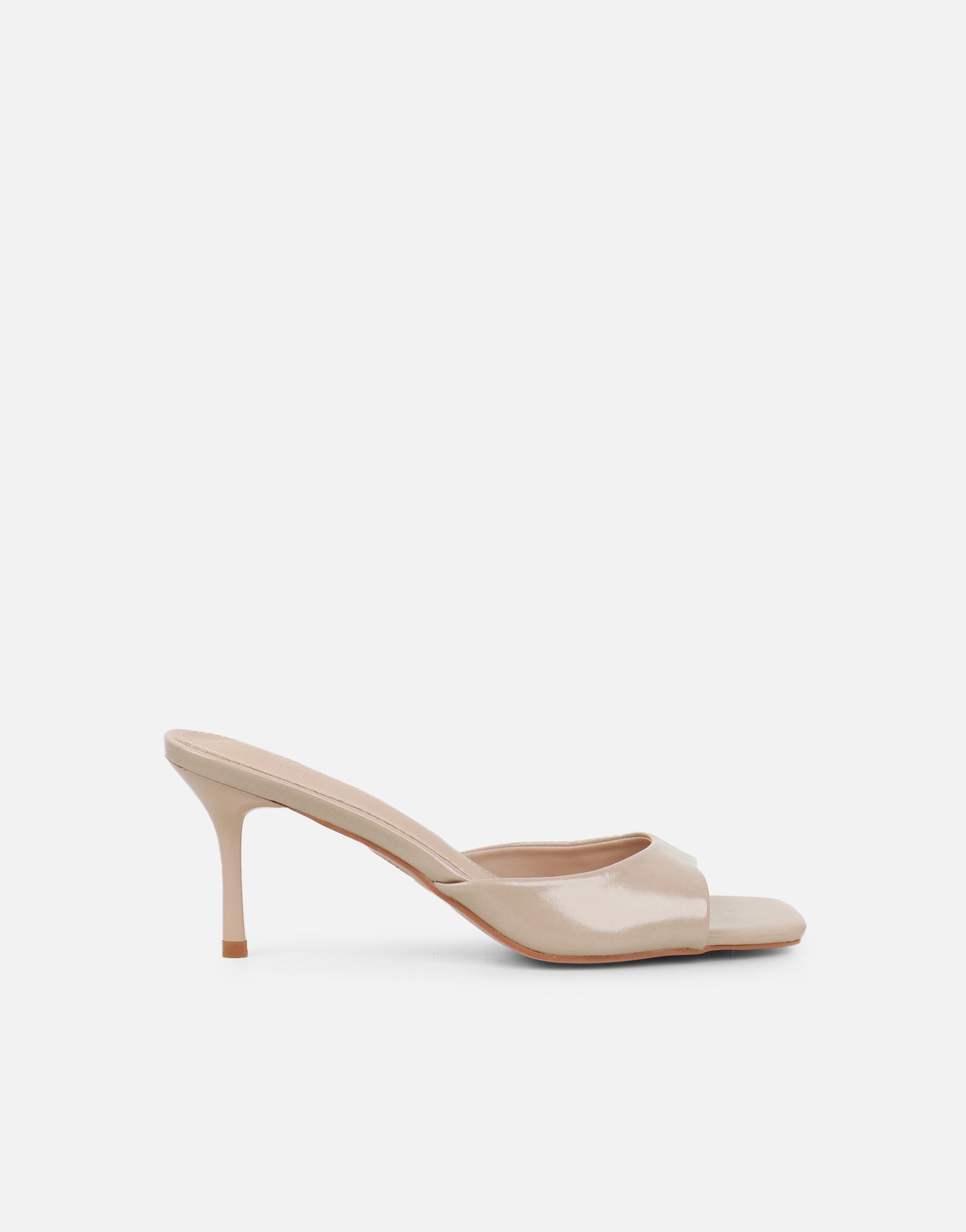 Yuhi Natural Square Toe Heeled Mules | SIMMI London