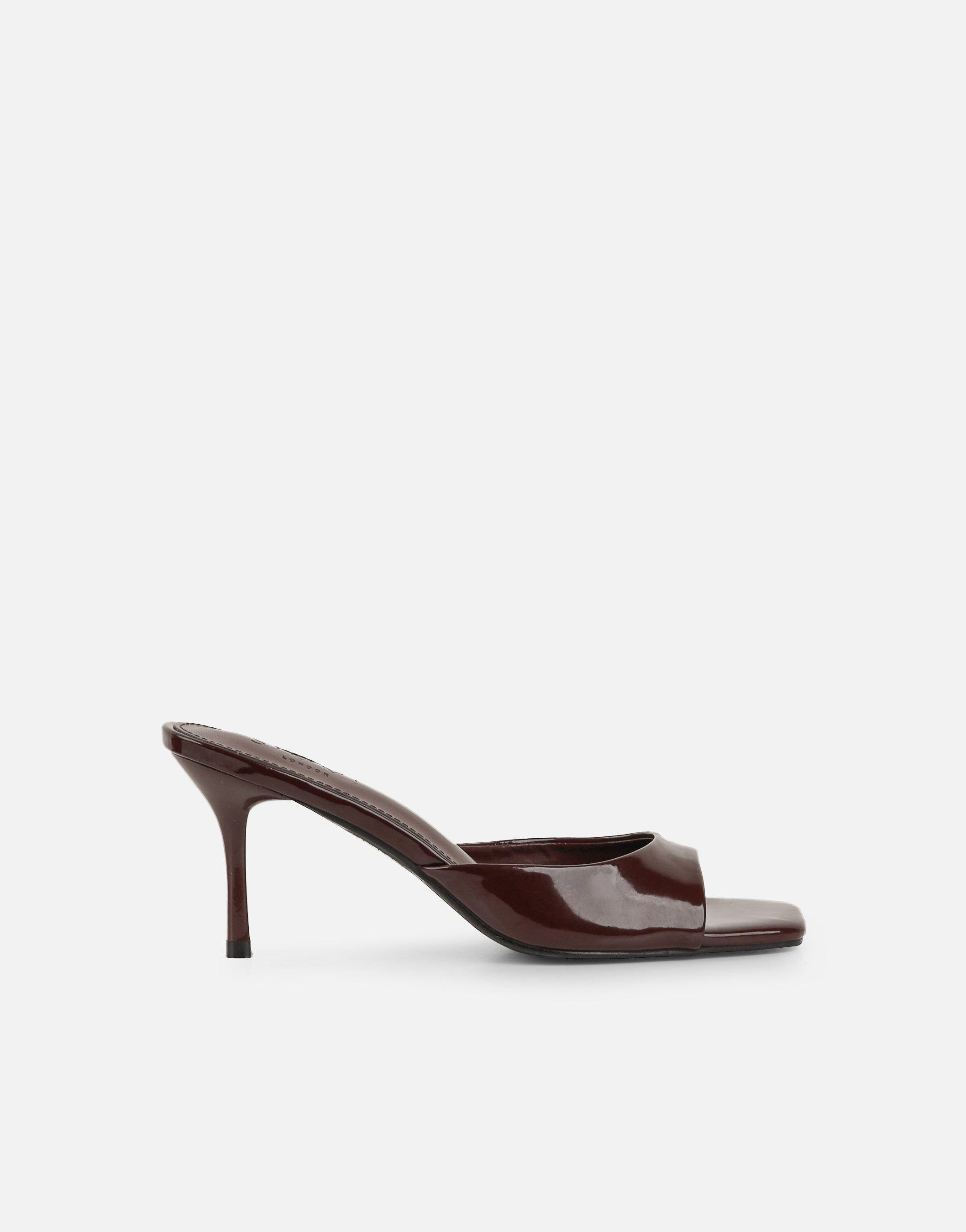 Yuhi Brown Patent Mule Heels | SIMMI London
