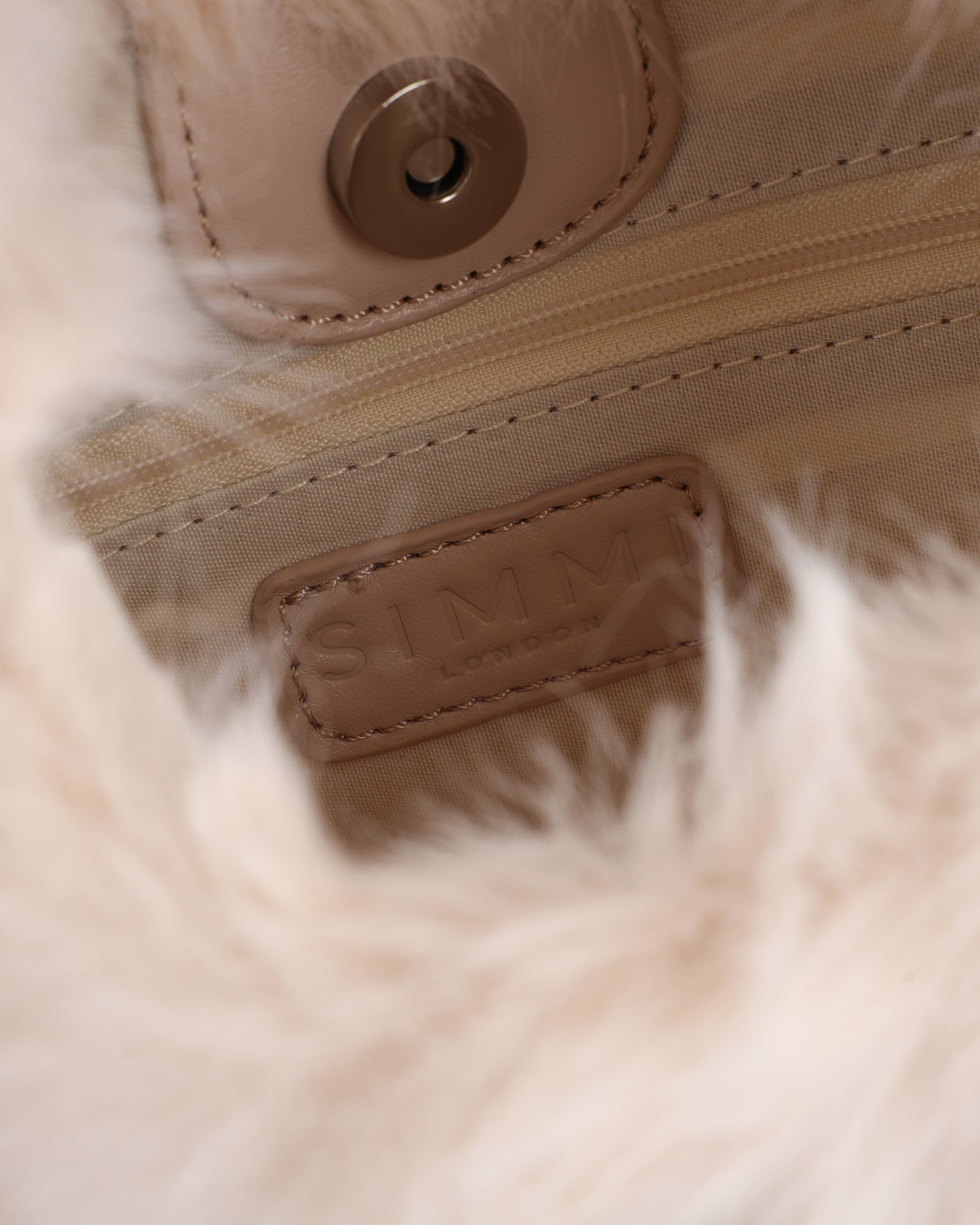 Agnes Cream Faux Fur Crescent Grab Bag | SIMMI London