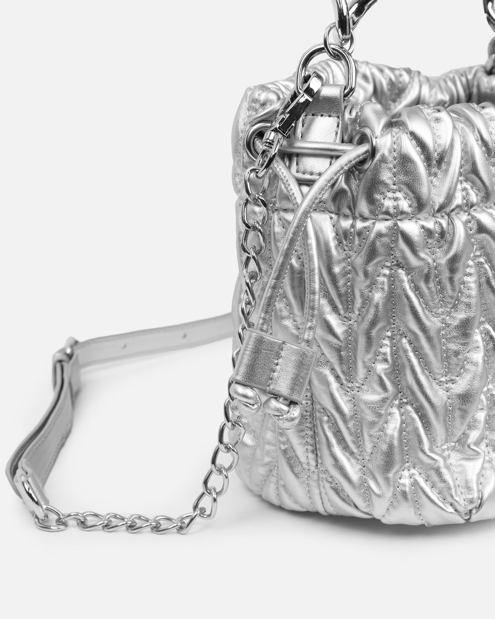 Amanza Silver Mini Chain Bucket Bag | SIMMI London