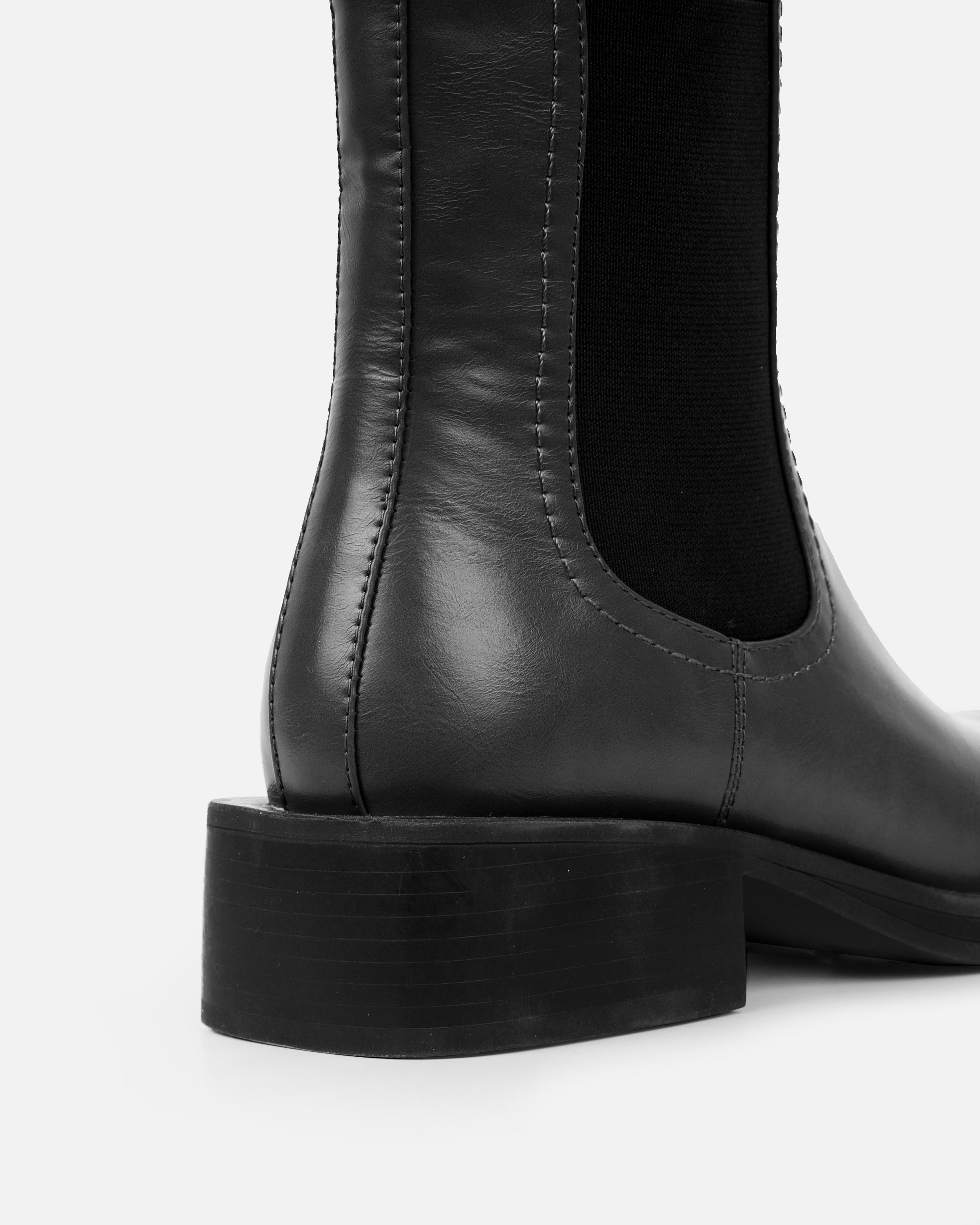 Walter Black Flat Ankle Boots | SIMMI London