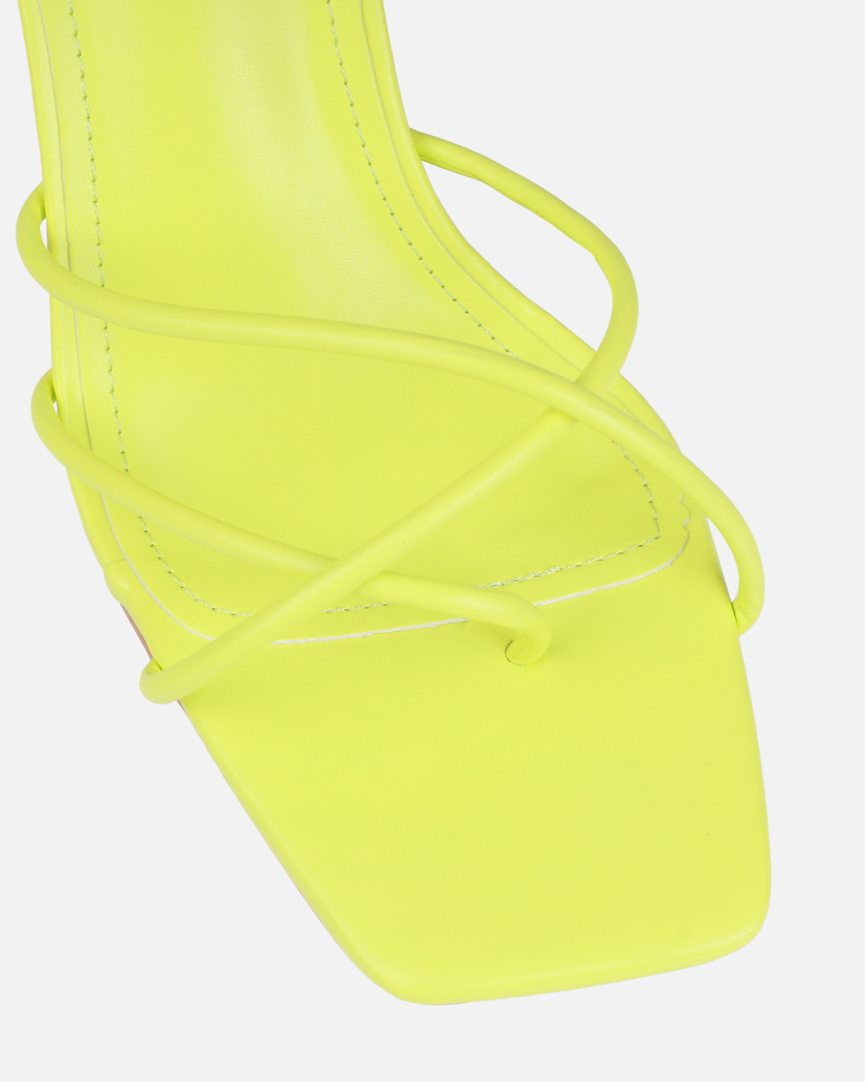 Damarai Lime Mid Heel Toe Thong Mules | SIMMI London