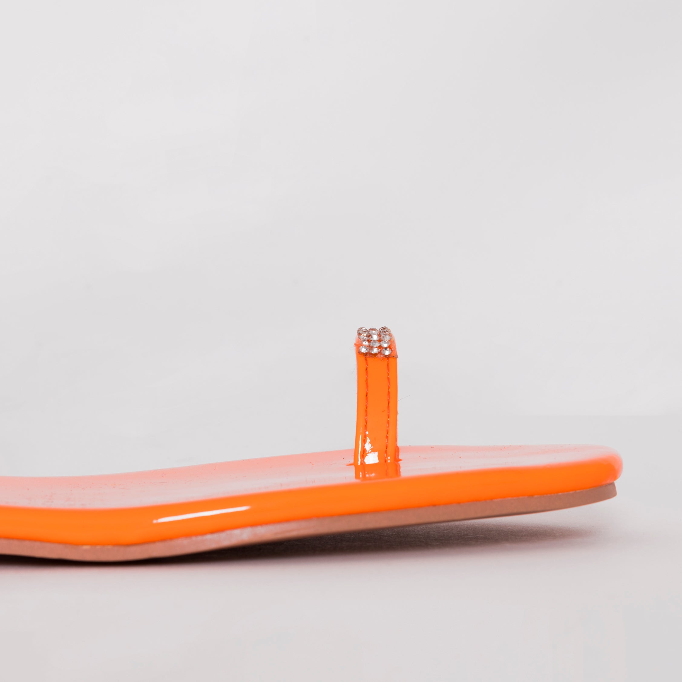 SIMMI SHOES / AVERIE BRIGHT ORANGE PATENT LACE UP DIAMANTE SANDALS