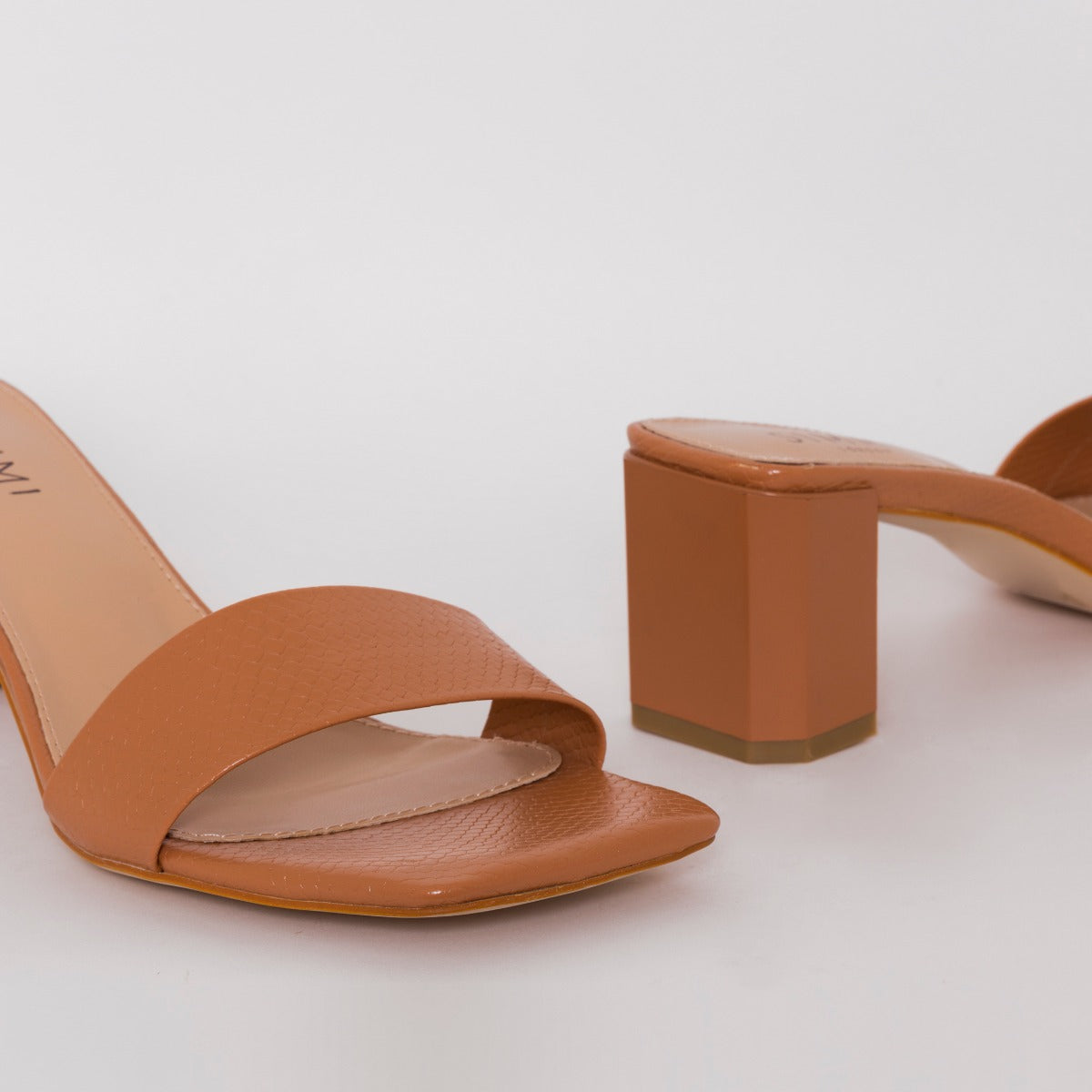 SIMMI SHOES / RUHANI WIDE FIT NUDE SNAKE PRINT BLOCK MID HEEL MULES