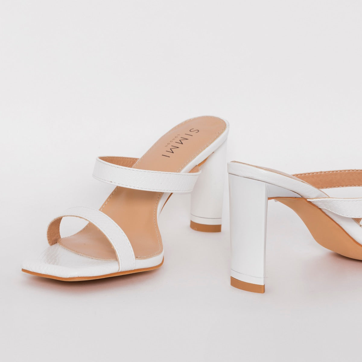 SIMMI SHOES / DALLA WIDE FIT WHITE SNAKE PRINT MID HEEL MULES