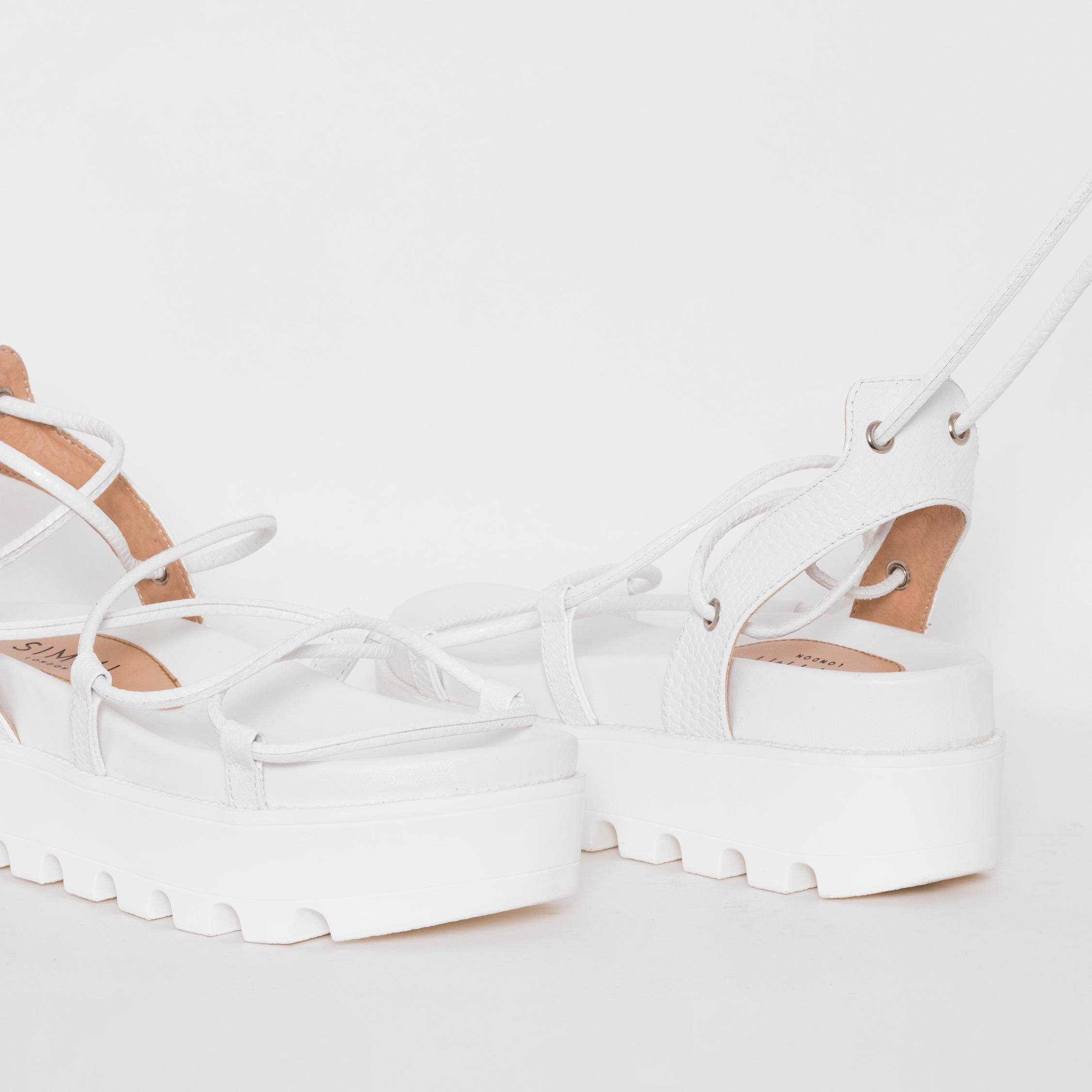 SIMMI SHOES / THOMA WHITE LIZARD PRINT LACE UP FLATFORMS
