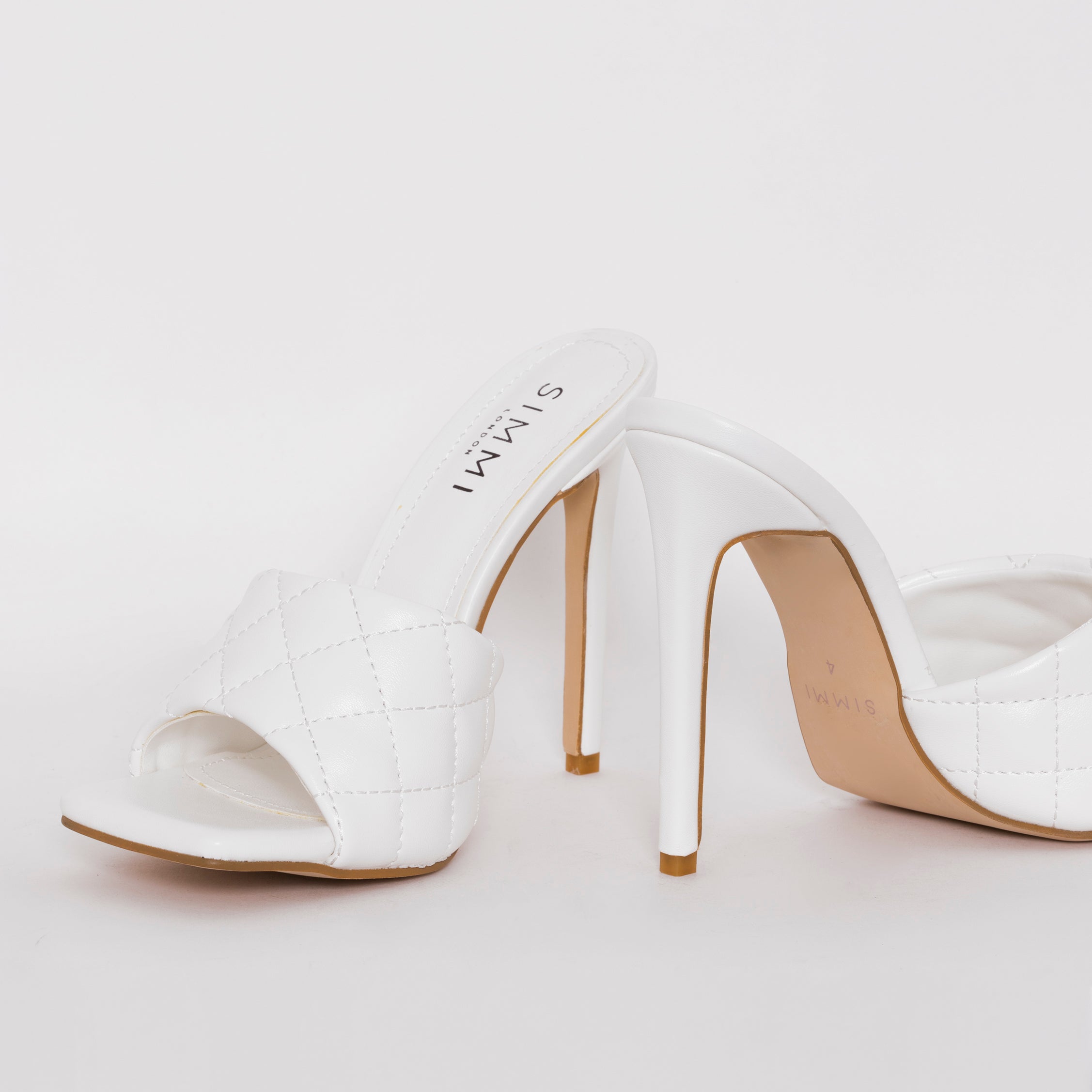 SIMMI SHOES / MARIAN WHITE QUILTED MULE HEELS