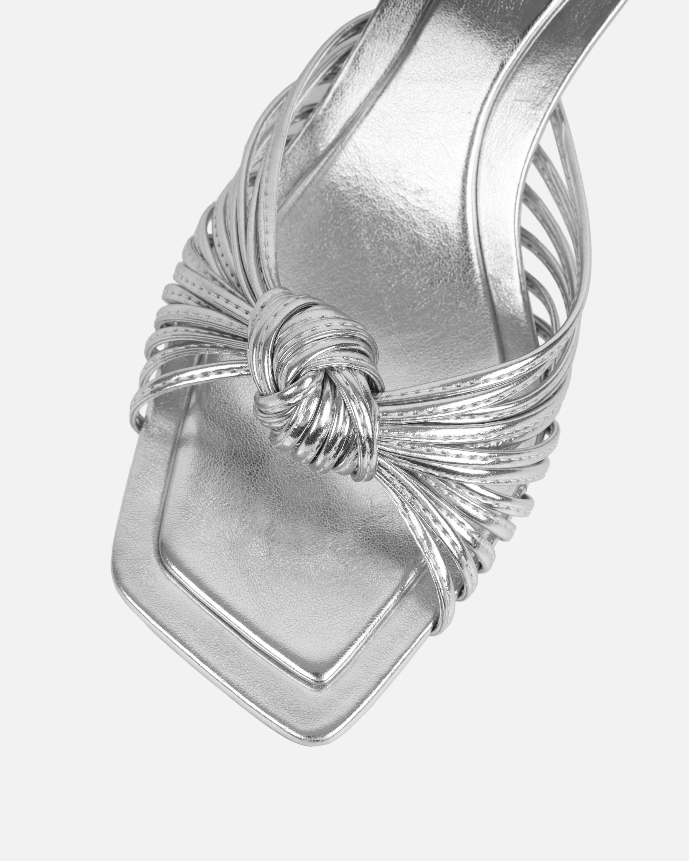 Erina Silver Metallic Knot Detail Mules | SIMMI London