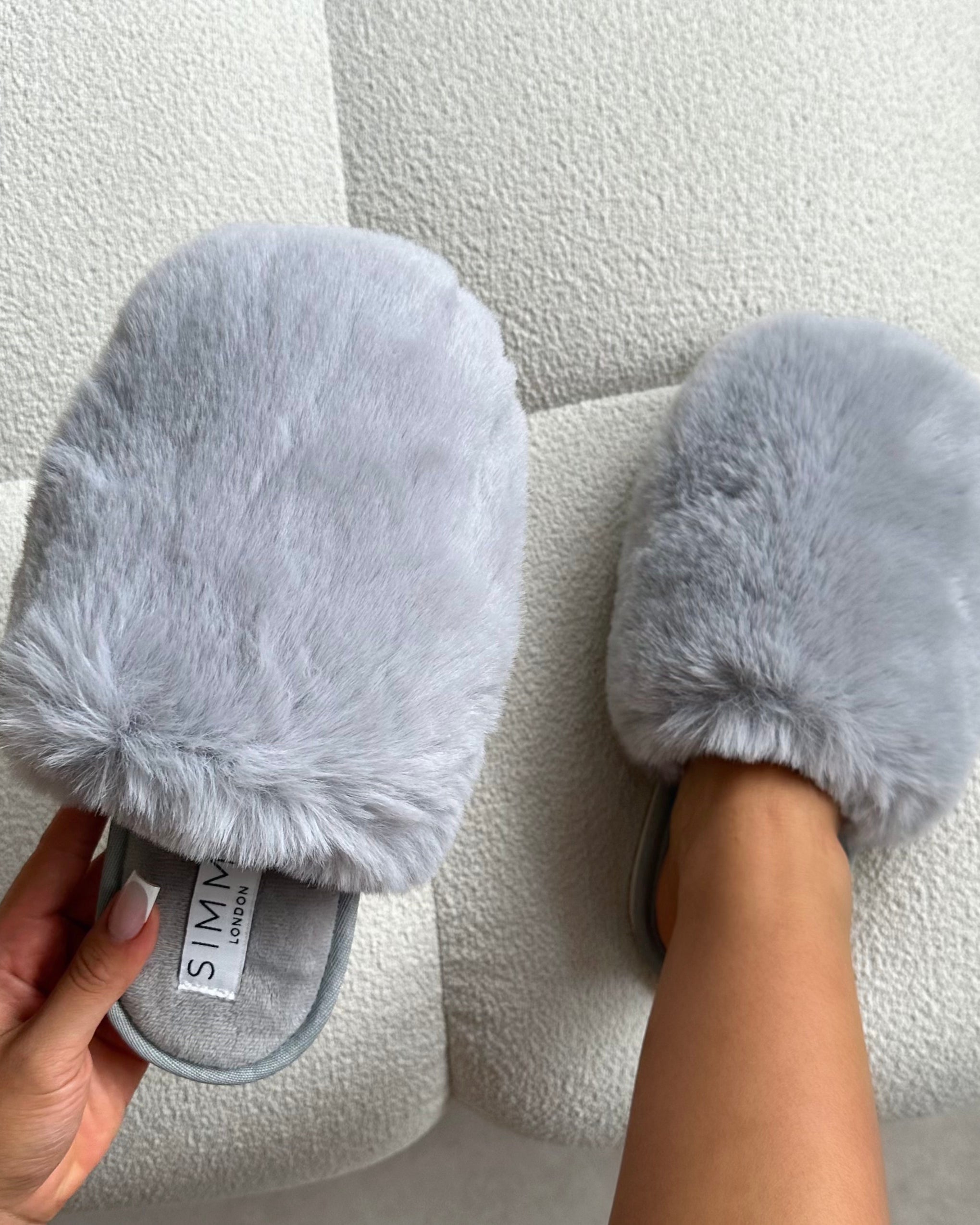 Fluff Grey Faux Fur Round Slippers | SIMMI London
