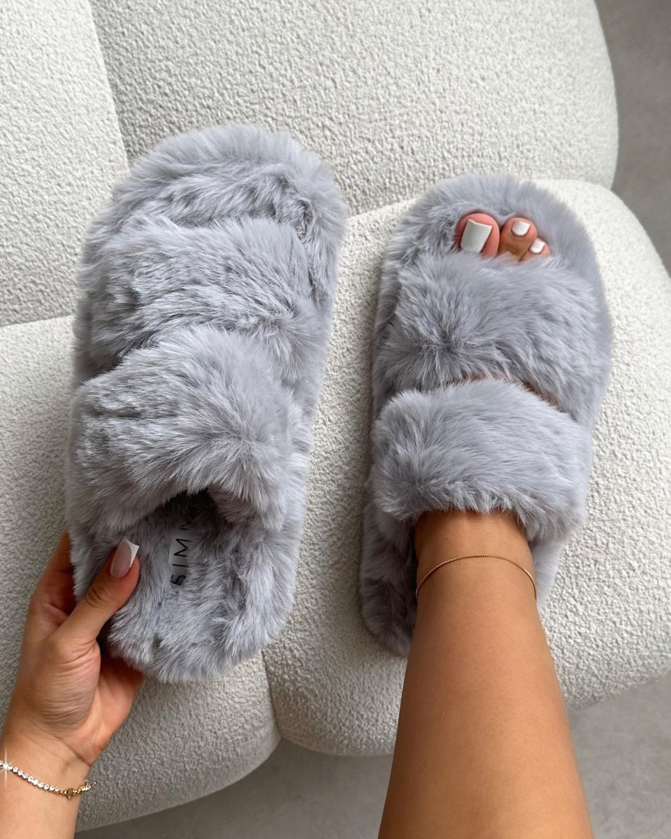 Fuzziest Grey Faux Fur Fluffy Slippers | SIMMI London