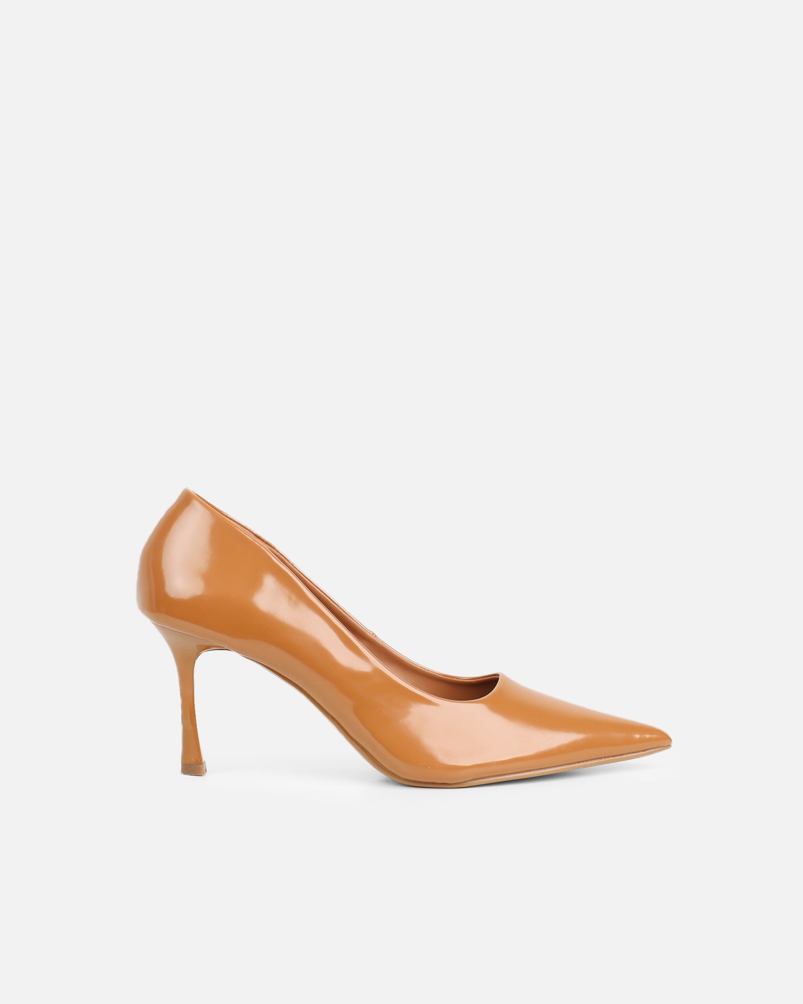 Luka Vintage Tan Low Heeled Court Shoes | SIMMI London