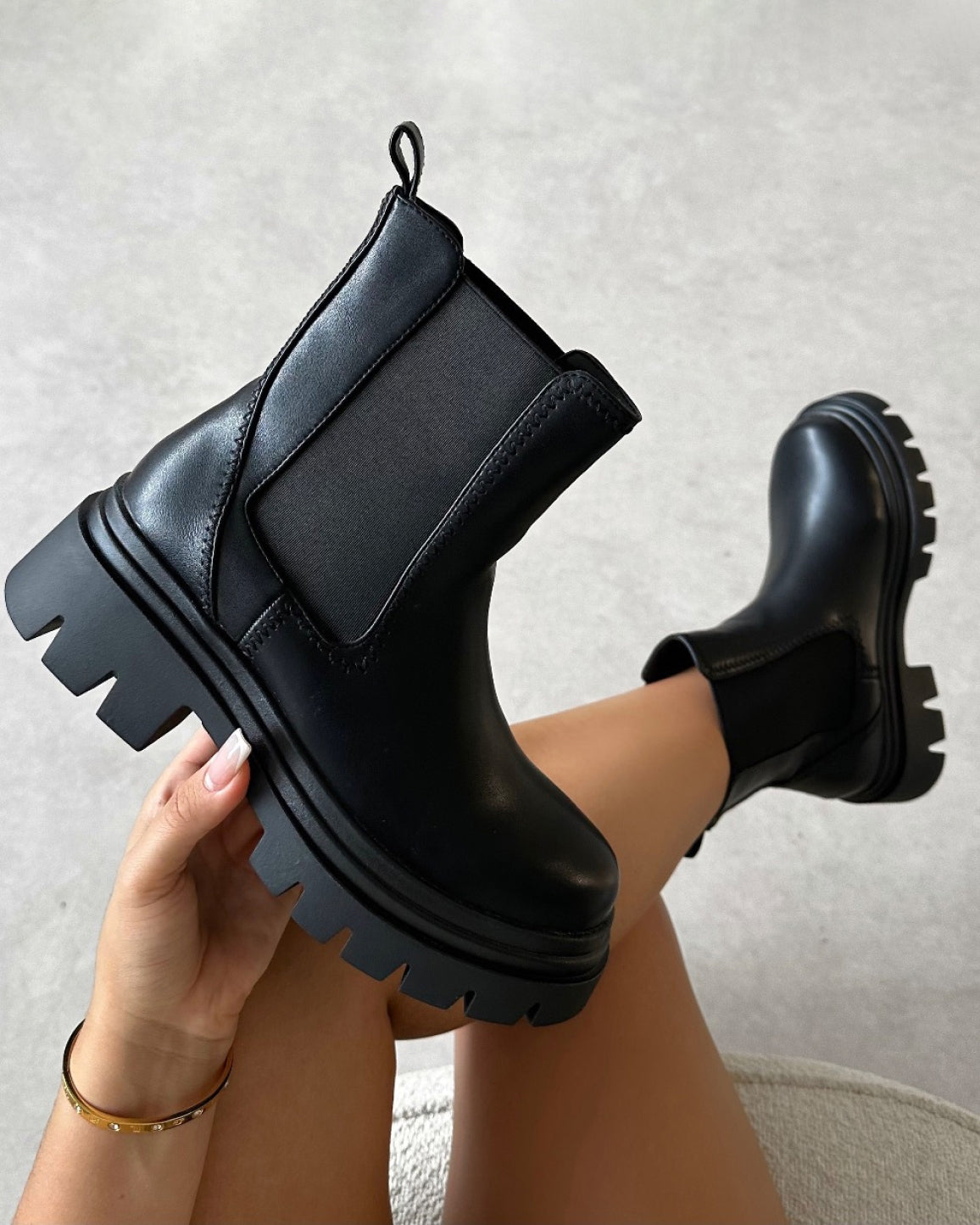 Darwen Black Chunky Ankle Boots | SIMMI London