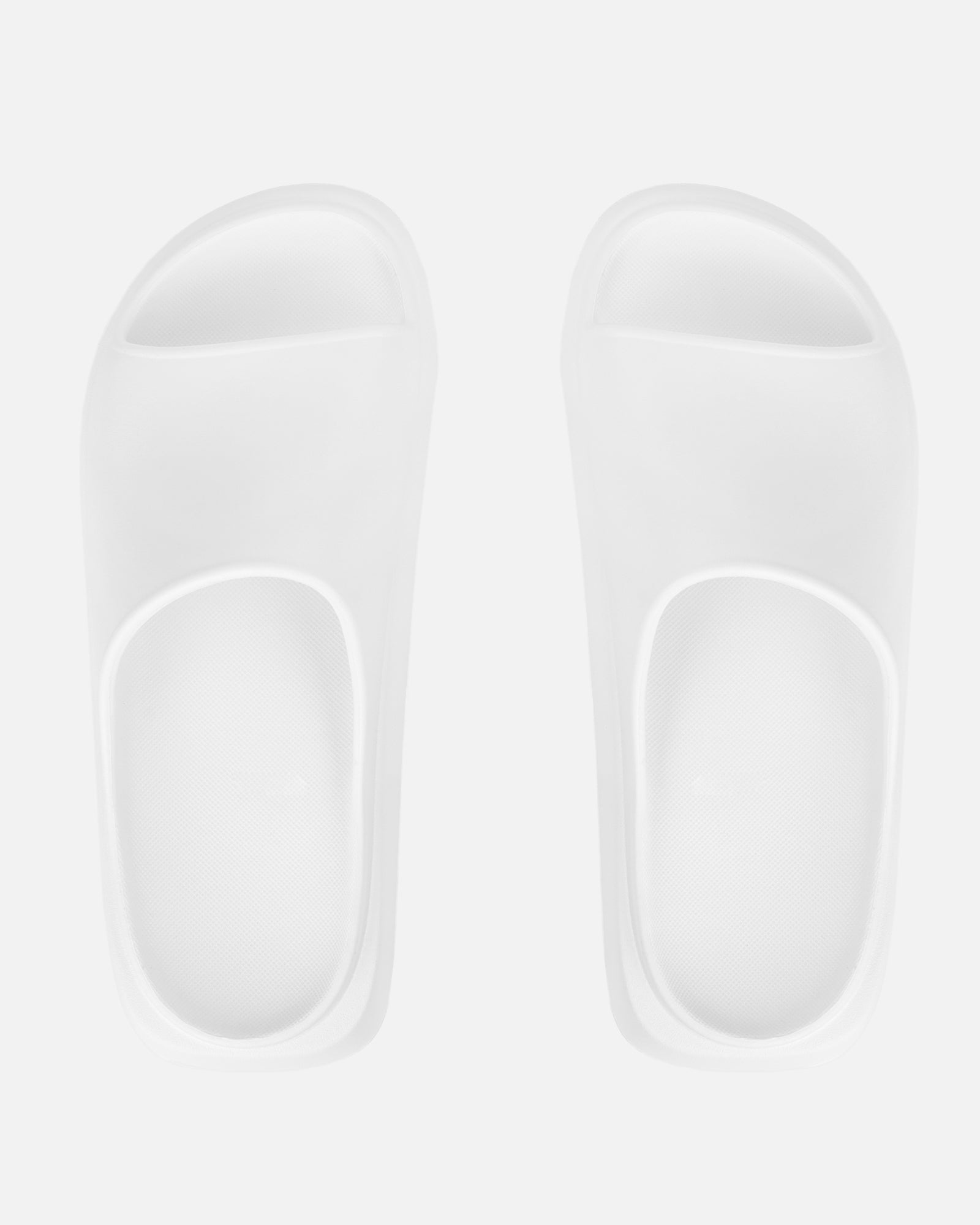 Malu White Chunky Flatform Moulded Sliders | SIMMI London