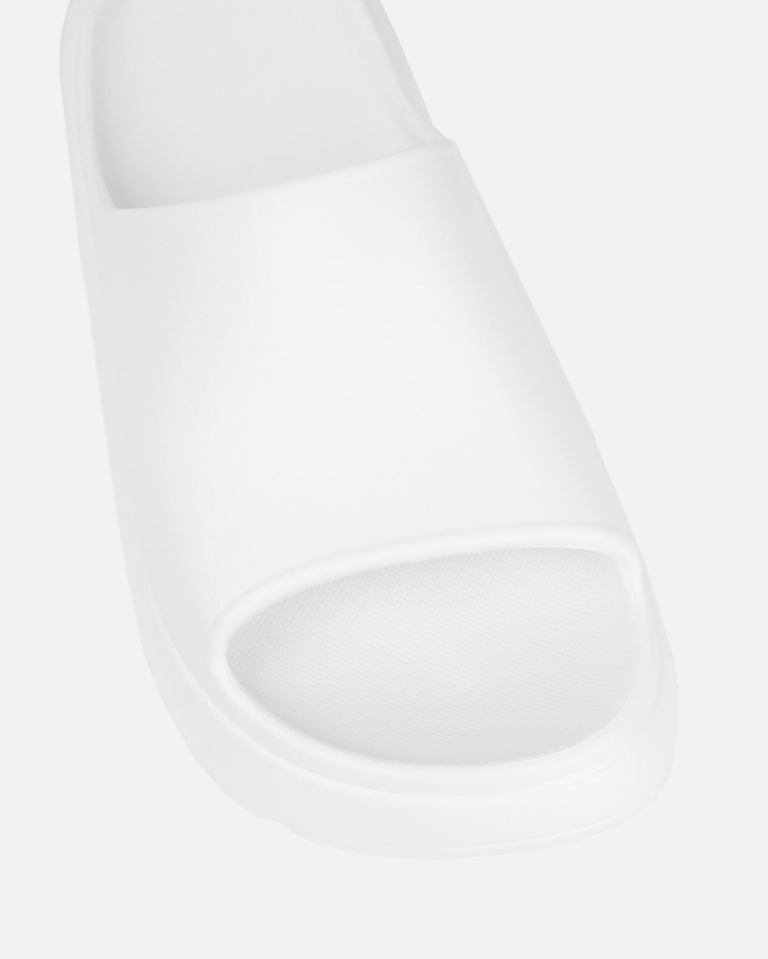 Malu White Chunky Flatform Moulded Sliders | SIMMI London