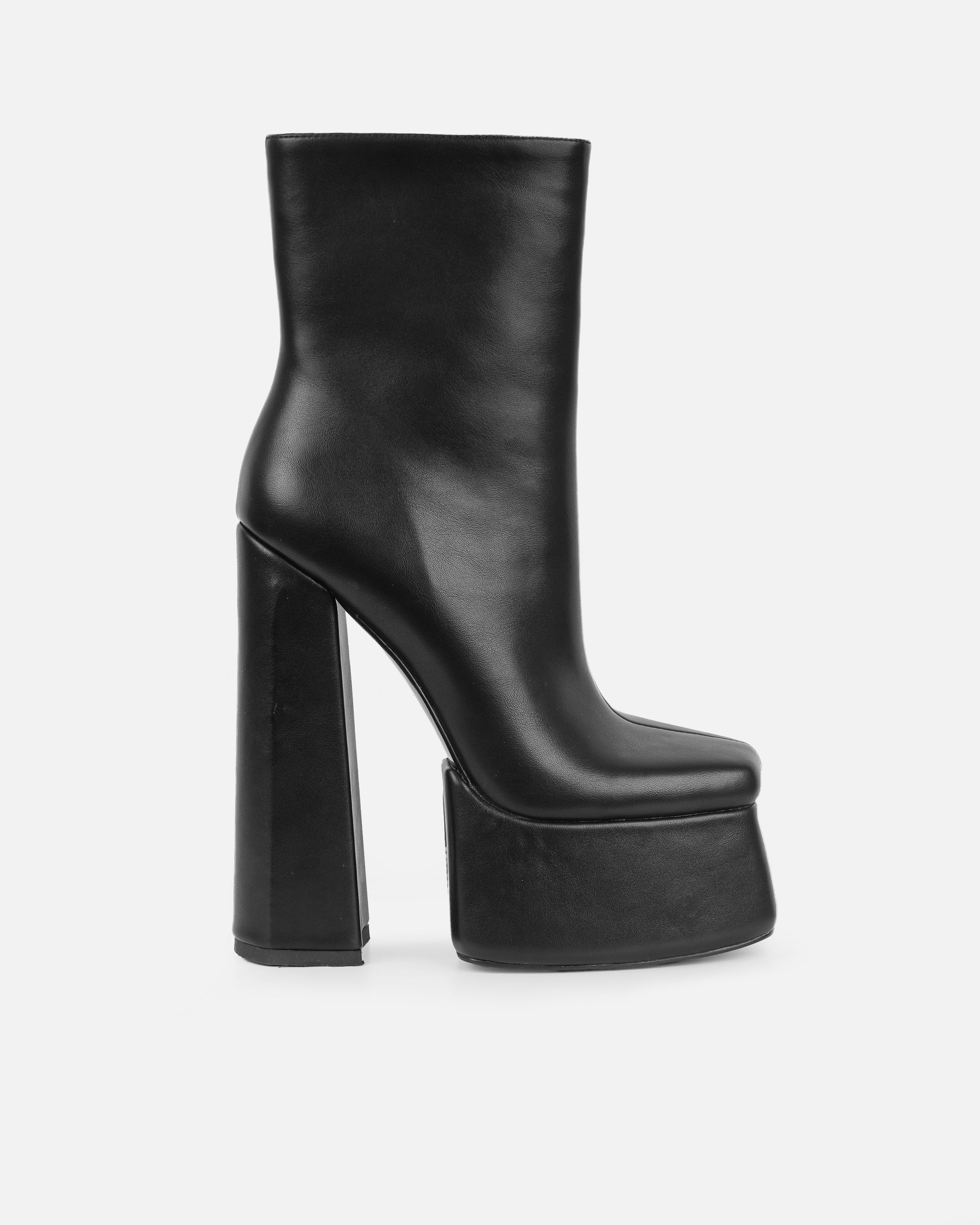 Mellia Black Extreme Platform Boots | SIMMI London