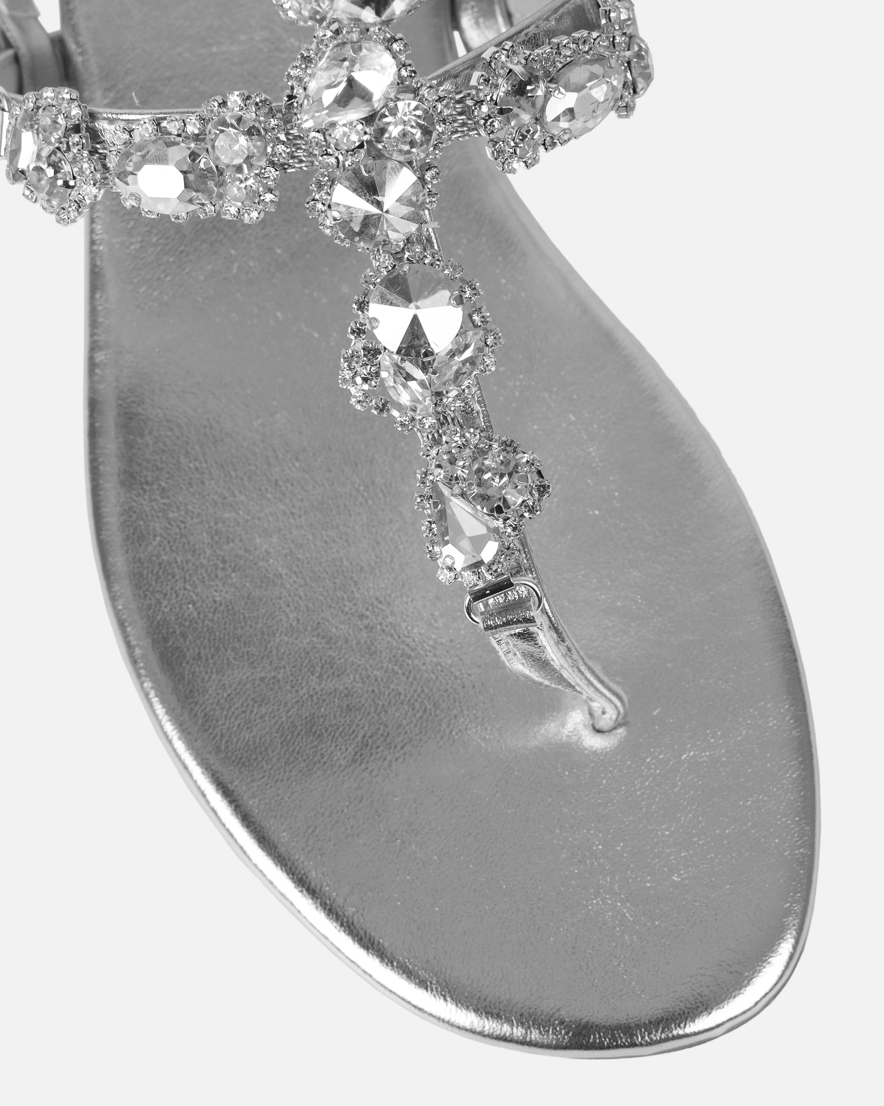 Praire Silver Diamante Toe Thong Flat Sandals | SIMMI London