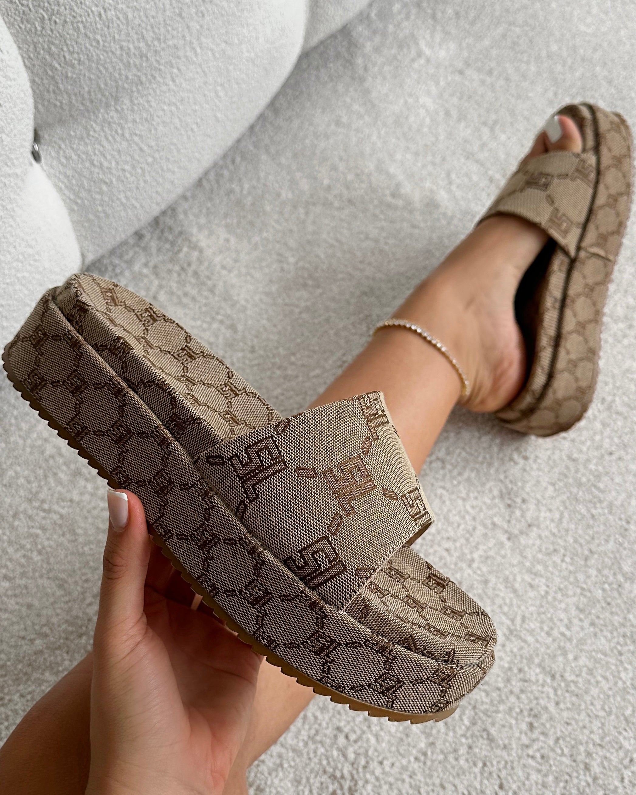 Rocco Brown Monogram Sliders | SIMMI London