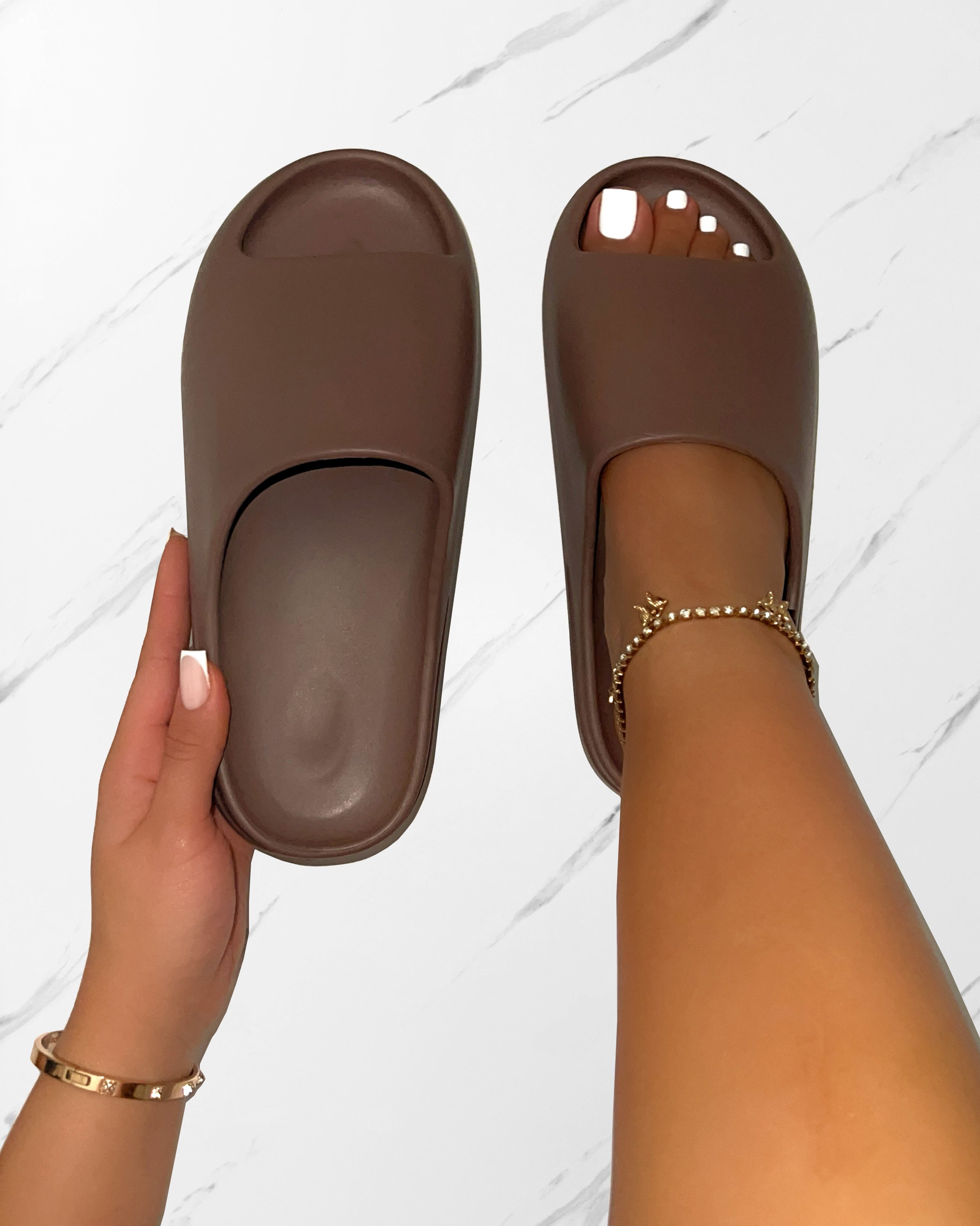 Sand Chocolate Moulded Sliders | SIMMI London