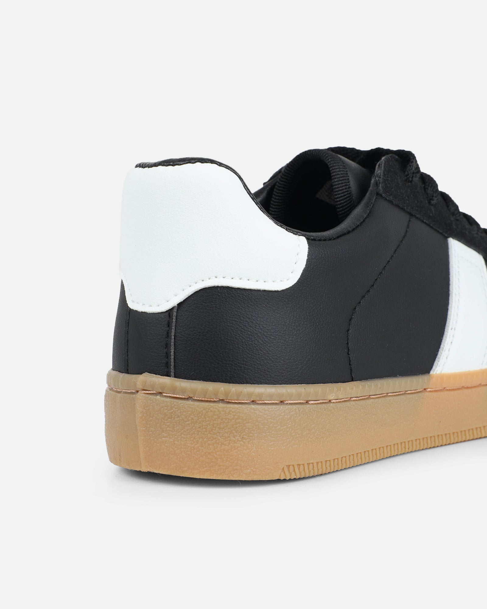 Siesta Black Trainers | SIMMI London