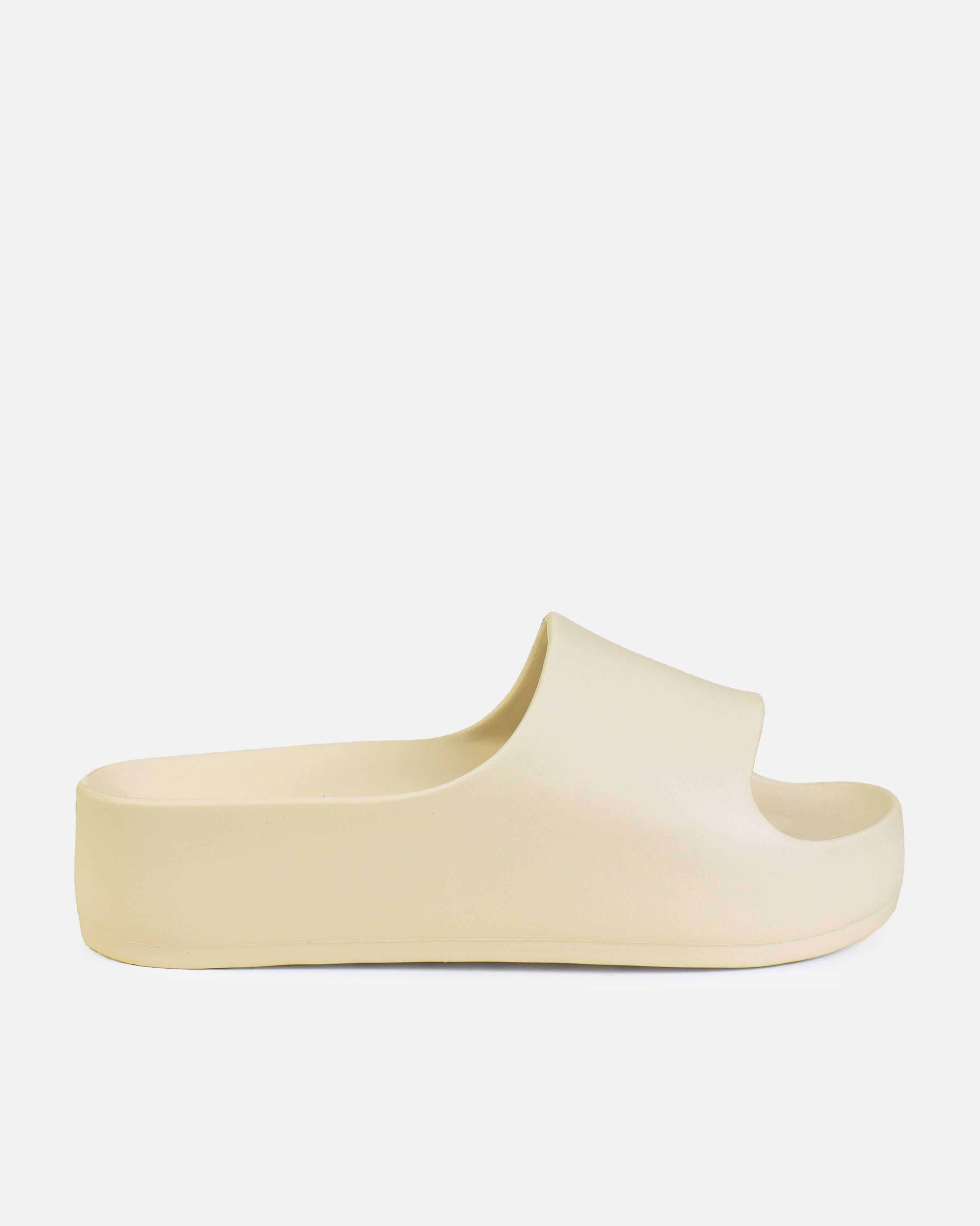 Tasha Ghouri Sunshine Stone Flatform Moulded Sliders | SIMMI London
