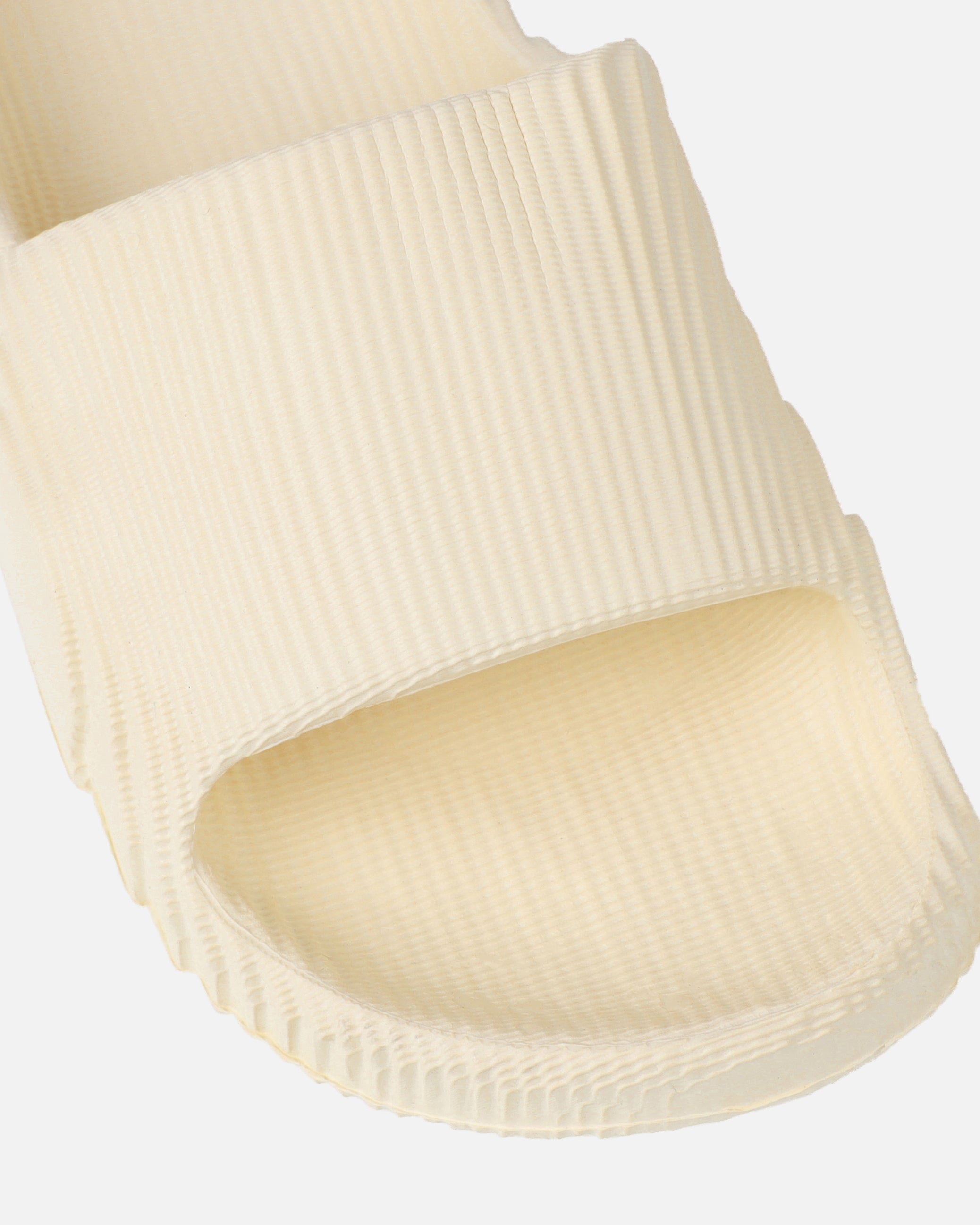 Tazia Cream Textured Moulded Flat Slides | SIMMI London
