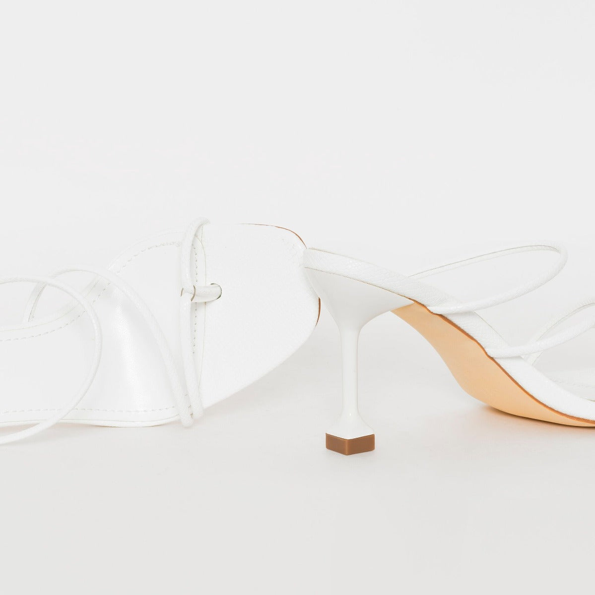 SIMMI SHOES / JADA WIDE FIT WHITE SNAKE PRINT STRAPPY MIDI HEEL MULES