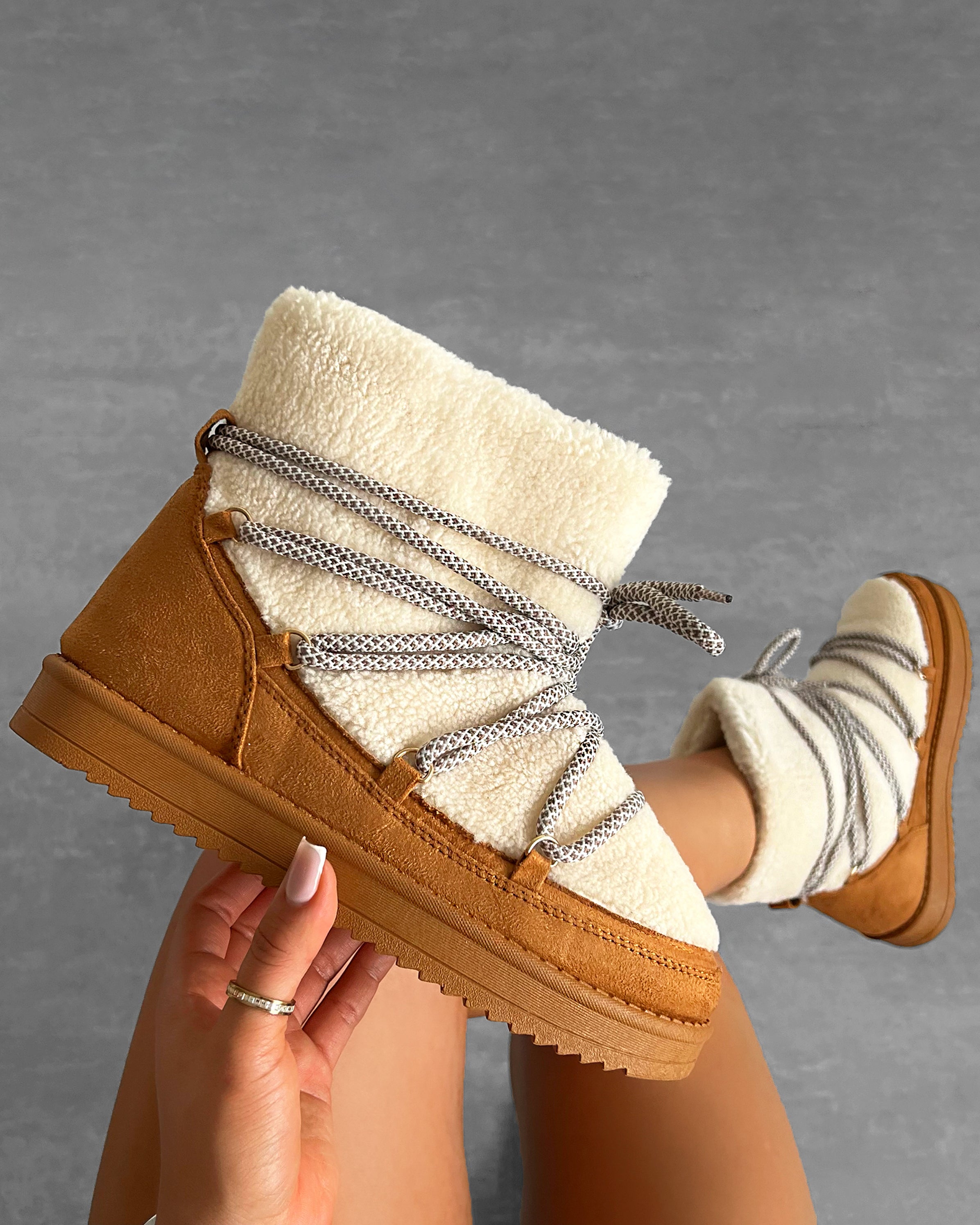 Warmth Tan Borg Mix Laced Snow Boots | SIMMI London