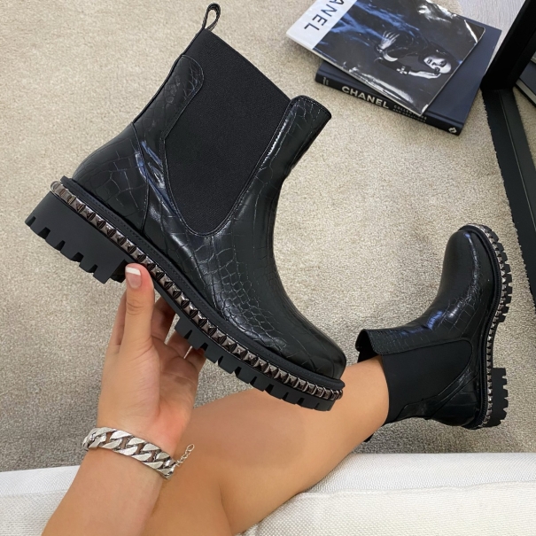 SIMMI SHOES / Clover Black Faux Croc Studded Ankle Boots