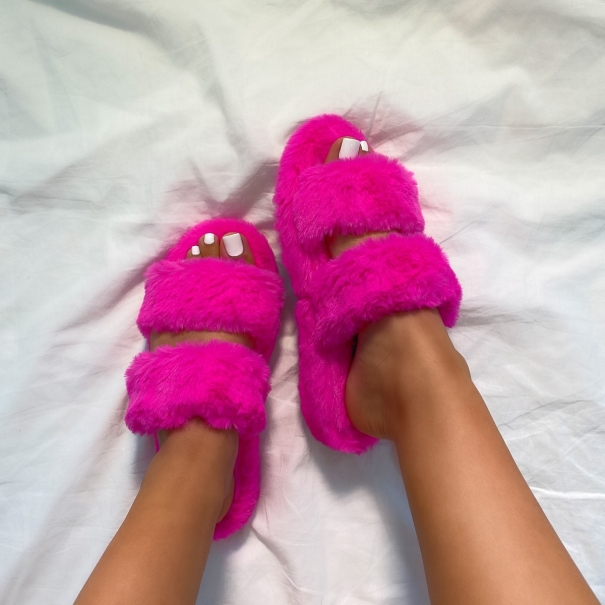 Courtney Fuchsia Fluffy Faux Fur Double Strap Slippers | SIMMI London