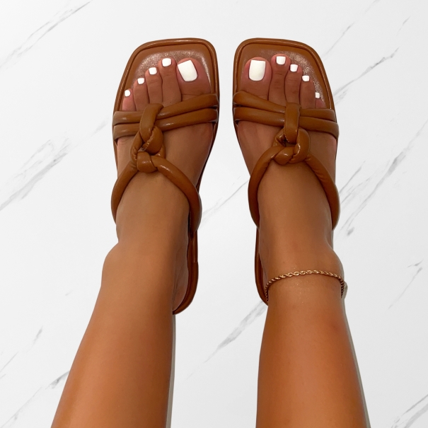 Olena Tan Padded Knot Flat Sandals | SIMMI London