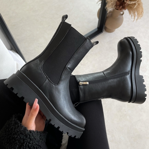 SIMMI Shoes / Lex Black Stretch Insert Chunky Ankle Boots