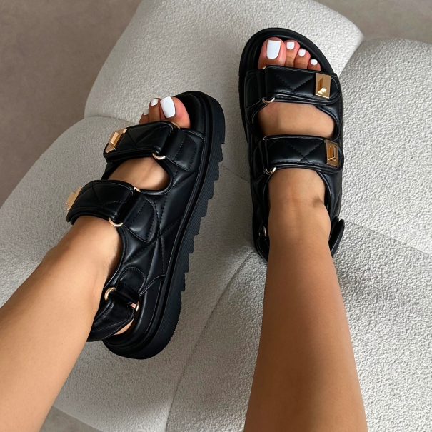 Eboni Black Chunky Flat Sandals | SIMMI London
