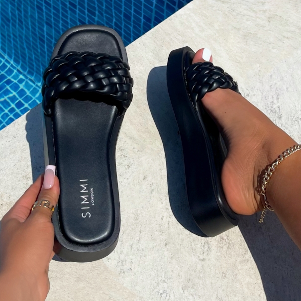SIMMI Shoes / Marshmellow Black Woven Flatform Slides