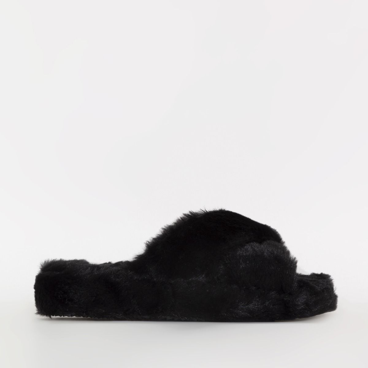 black fluffy slippers uk
