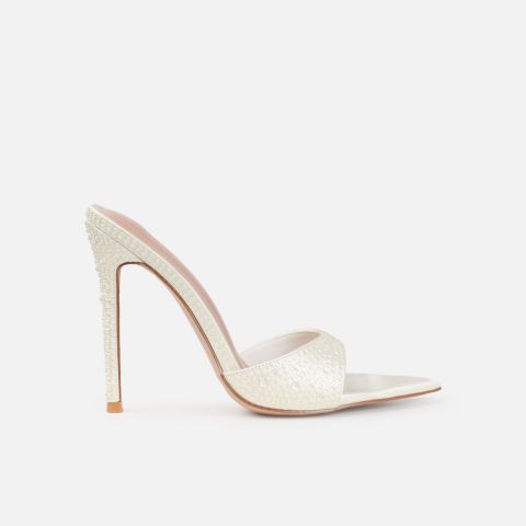 Dionne Crowe Perfect Ivory Satin Droplet Mules | SIMMI London