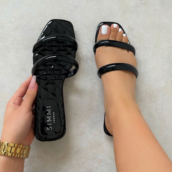 SIMMI Shoes / Annalise Black Quilted Insole Flat Sandals